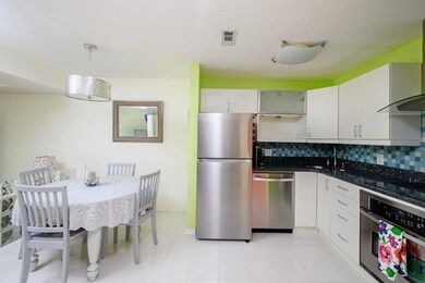 122 Tall Oaks Dr unit K, South Weymouth, MA 02190 - photo 2