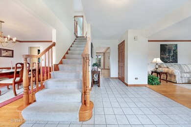 139 Christina Cir, Wheaton, IL 60189 - photo 2