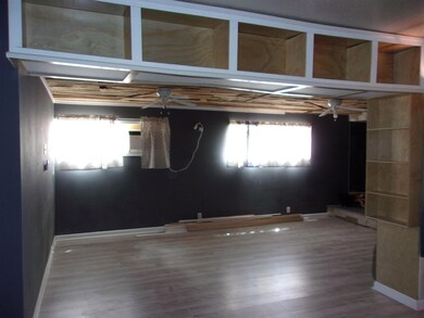 406 Ridgecrest Dr, Alamogordo, NM 88310 - photo 6