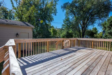 Deck & Yard