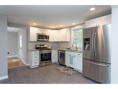 337 Colonial Dr, Portsmouth, NH 03801 - photo 5