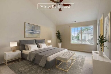 537 Stobus Dr, Greenwood, IN 46143 - photo 3