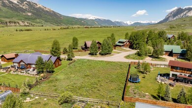 54 Floyd Ave, Crested Butte, CO 81224 - photo 2