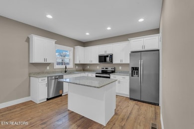 3272 Rickman Rd, Rickman, TN 38580 - photo 2