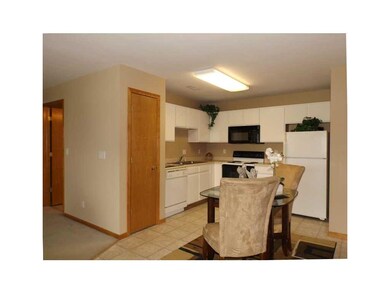 Eat-in Kitchen.