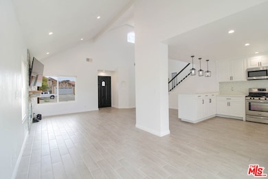 36825 Doheny Ln, Palmdale, CA 93552 - photo 5