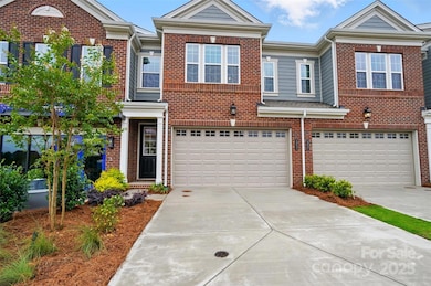 12115 Lavinia Ln, Charlotte, NC 28277 - photo 2