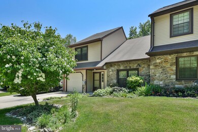 8532 Trumbauer Dr, Glenside, PA 19038 - photo 3