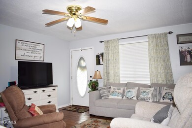 9157 River Rd, Lucedale, MS 39452 - photo 7