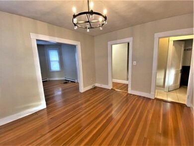 36 Warren St unit 1, Arlington, MA 02474 - photo 3