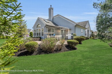 8 Da Vinci Ct, Manchester Township, NJ 08759 - photo 2