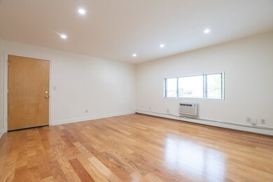146 Willow St unit 32, Waltham, MA 02453 - photo 7