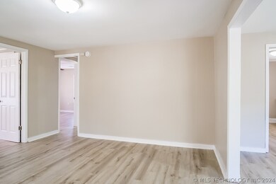 6630 S 41st West Ave, Tulsa, OK 74132 - photo 4