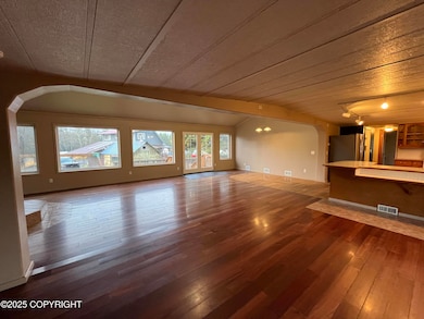 103 S Hungerford Hill Rd, Petersburg, AK 99833 - photo 4