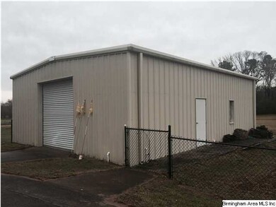 30x40 Detached Garage with water and power.