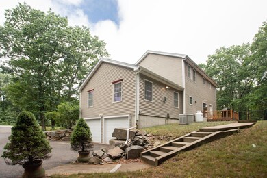 28 Roe Fields Drive