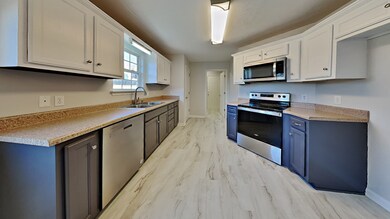 228 Shelbyville Mills Rd, Shelbyville, TN 37160 - photo 6