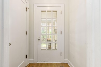 2462 Elm Ave, Columbus, OH 43209 - photo 6