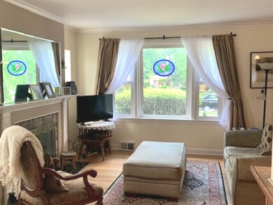 10011 Drury Ln, Westchester, IL 60154 - photo 2