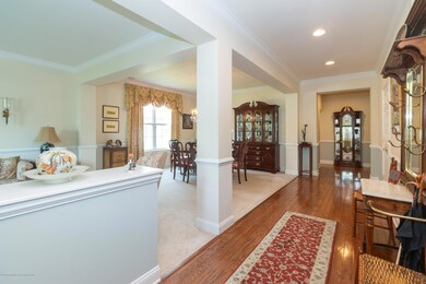 03_7PowderhornWay_32_Foyer_HiRes