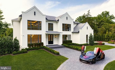 1102 Chain Bridge Rd, McLean, VA 22101 - photo 4