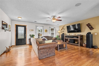 821 N 12th Terrace, Rogers, AR 72756 - photo 6