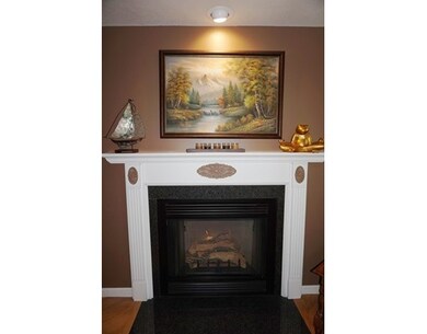 104 Bridle Cross Rd unit 104, Fitchburg, MA 01420 - photo 6