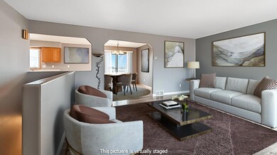 7332-812 living room