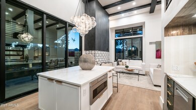4434 E Camelback Rd Unit 128 Interior Ph