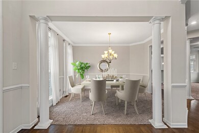 Perfect spot for hosting family dinners!
*Virtual