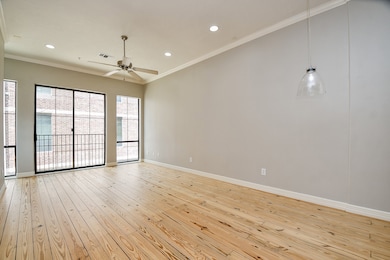 118 Mcgowen St unit K, Houston, TX 77006 - photo 7