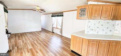 1 Judywood Ln, Essex, MD 21221 - photo 5