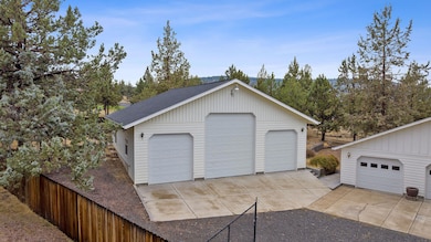 6851 SE David Way, Prineville, OR 97754 - photo 3