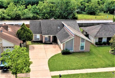 9502 Kingspass St, Houston, TX 77075 - photo 3