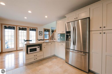 7363 E Lakeview Hills Rd, Traverse City, MI 49684 - photo 7