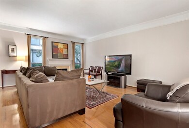 1201 Mcduffie St unit 155, Houston, TX 77019 - photo 3