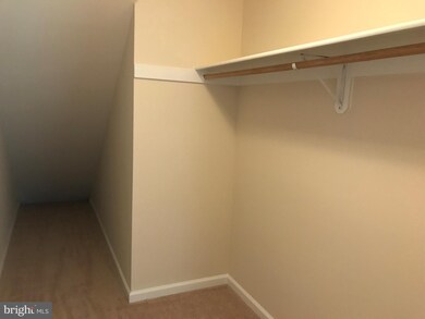 1831 Central Place NE unit B, Washington, DC 20002 - photo 7