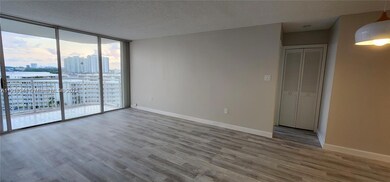 18021 Biscayne Blvd unit 903, Aventura, FL 33160 - photo 6