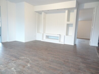 55 Wall St unit 3, Worcester, MA 01604 - photo 4