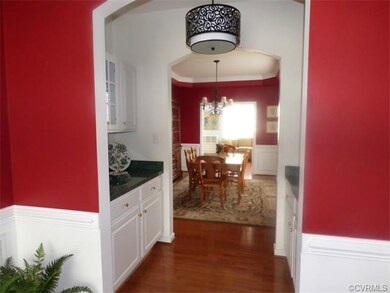 Butlers Pantry open to dining room