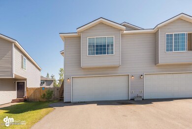 Privacy w Corner Unit!