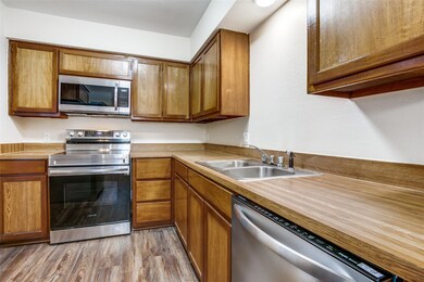 7717 Brandi Place, North Richland Hills, TX 76182 - photo 6