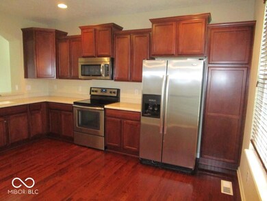 12720 Tamworth Dr, Fishers, IN 46037 - photo 4