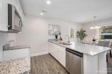 936 4th St, Statesville, NC 28677 - photo 6