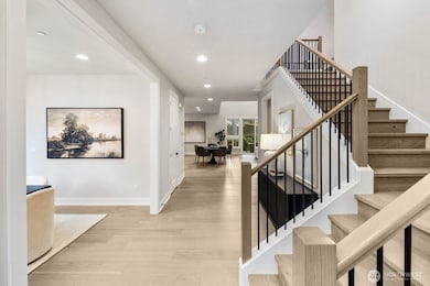 12127 NE 65th St, Kirkland, WA 98033 - photo 5