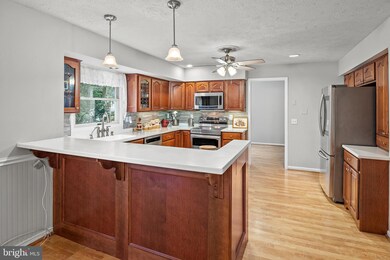 9609 Jester Ct, Laurel, MD 20723 - photo 4