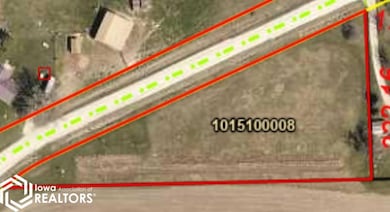 2422 Juniper Ave, Fairfield, IA 52556 - photo 3