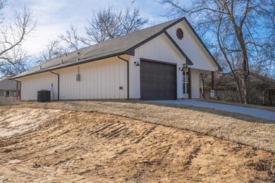 1138 Alvarado St unit A, Cleburne, TX 76031 - photo 4