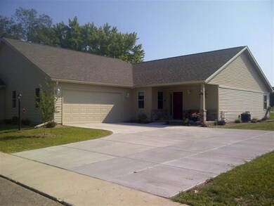 69 Berdella Ct, Cross Plains, WI 53528 - photo 5