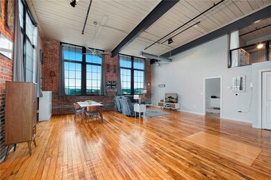 685 Social St unit 314, Woonsocket, RI 02895 - photo 5